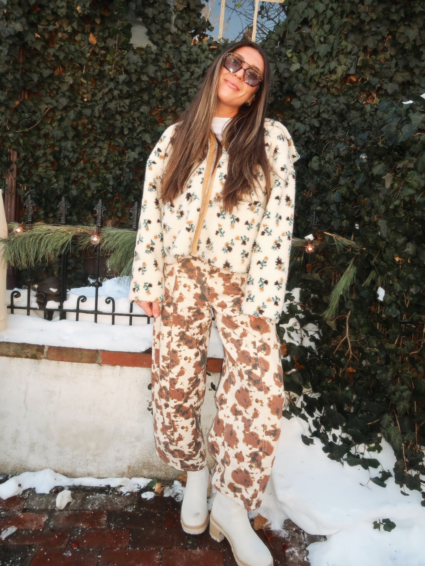 This is your sign to start mixing patterns because guess what…

there are no rules to fashion, and fashion is what you make it 🫶🏻

We’re also playing with all the mixed textures in 2026
and in my case, a sherpa jacket + cow barrel jeans was the OOTD win!

If you’re obsessing over the jacket and jeans like I was, you can shop this look using my shoppable link in bio from @threebirdnest and use code BROOKEBODE20 for 20% off your purchase xx

I’ll also have the full fit linked in my LTK 

#wear3bn #OOTD #outfitinsp #fashion #outfitoftheday