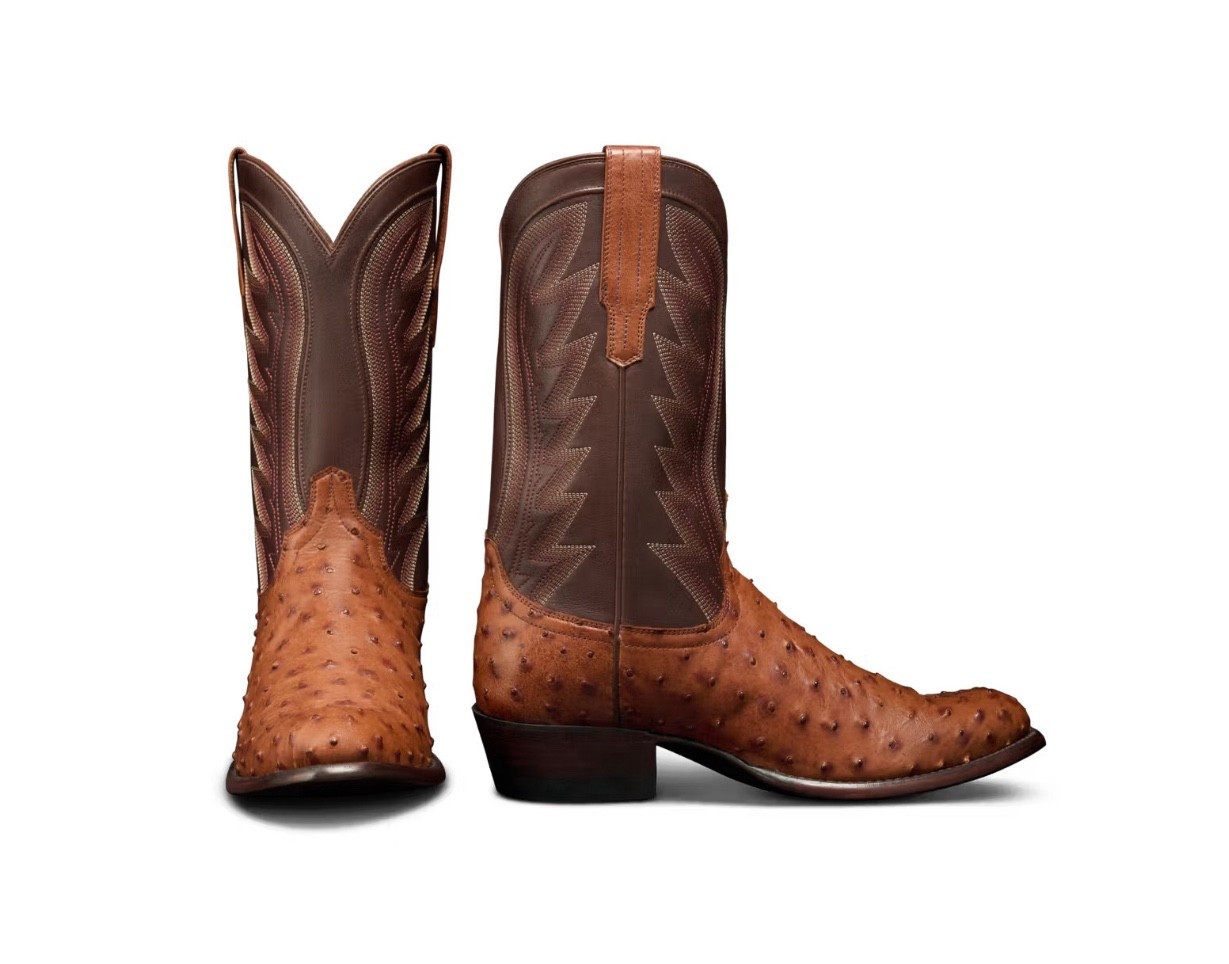 20% off the gift he wants and some for you too 😉 

#LTKHoliday #LTKCyberWeek #LTKGiftGuide