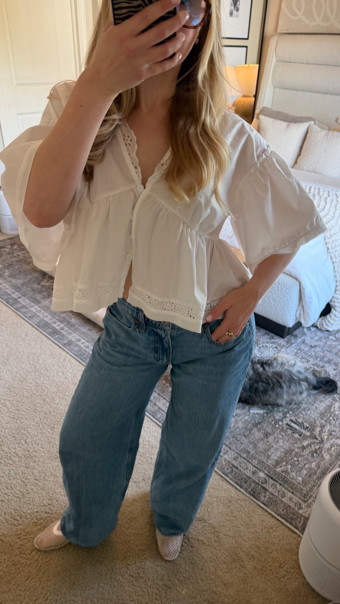 Today’s OOTD ☁️🦢✨ [top product image looks incorrect but it takes you to the correct listing!]

#LTKdayinmylife #LTKgrwm #LTKootd