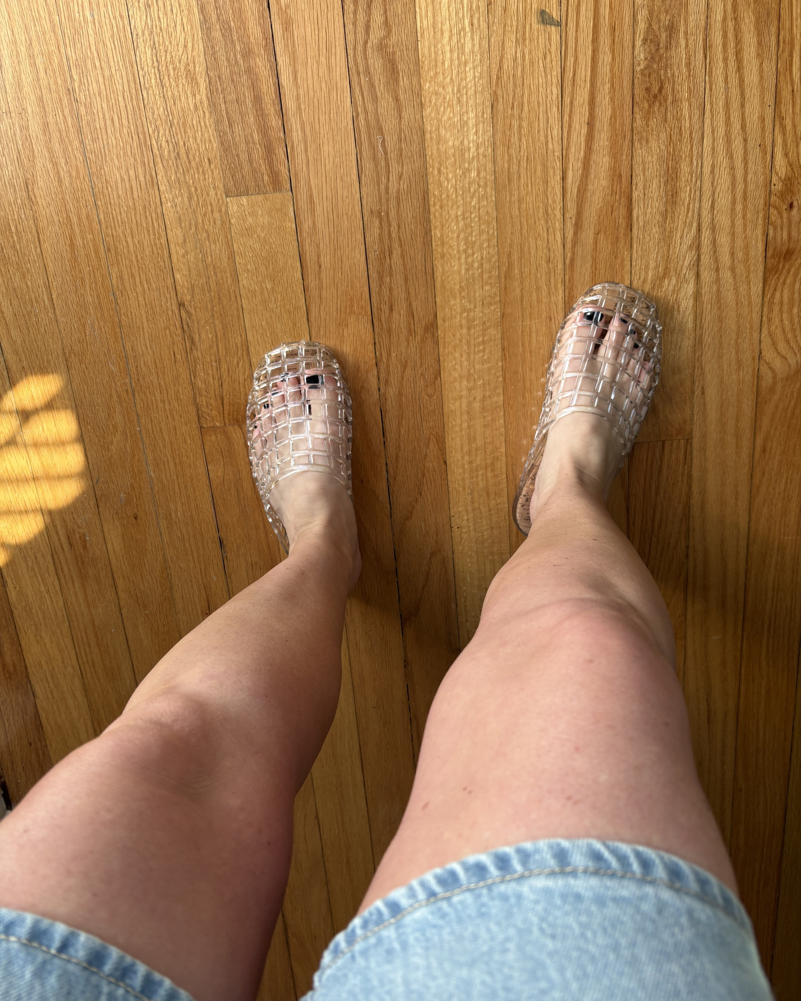 Clear and light pink mule jellies. Both wide foot friendly! Normally 6.5 got both in 7 

#LTKPetite #LTKFestival #LTKMothersDay