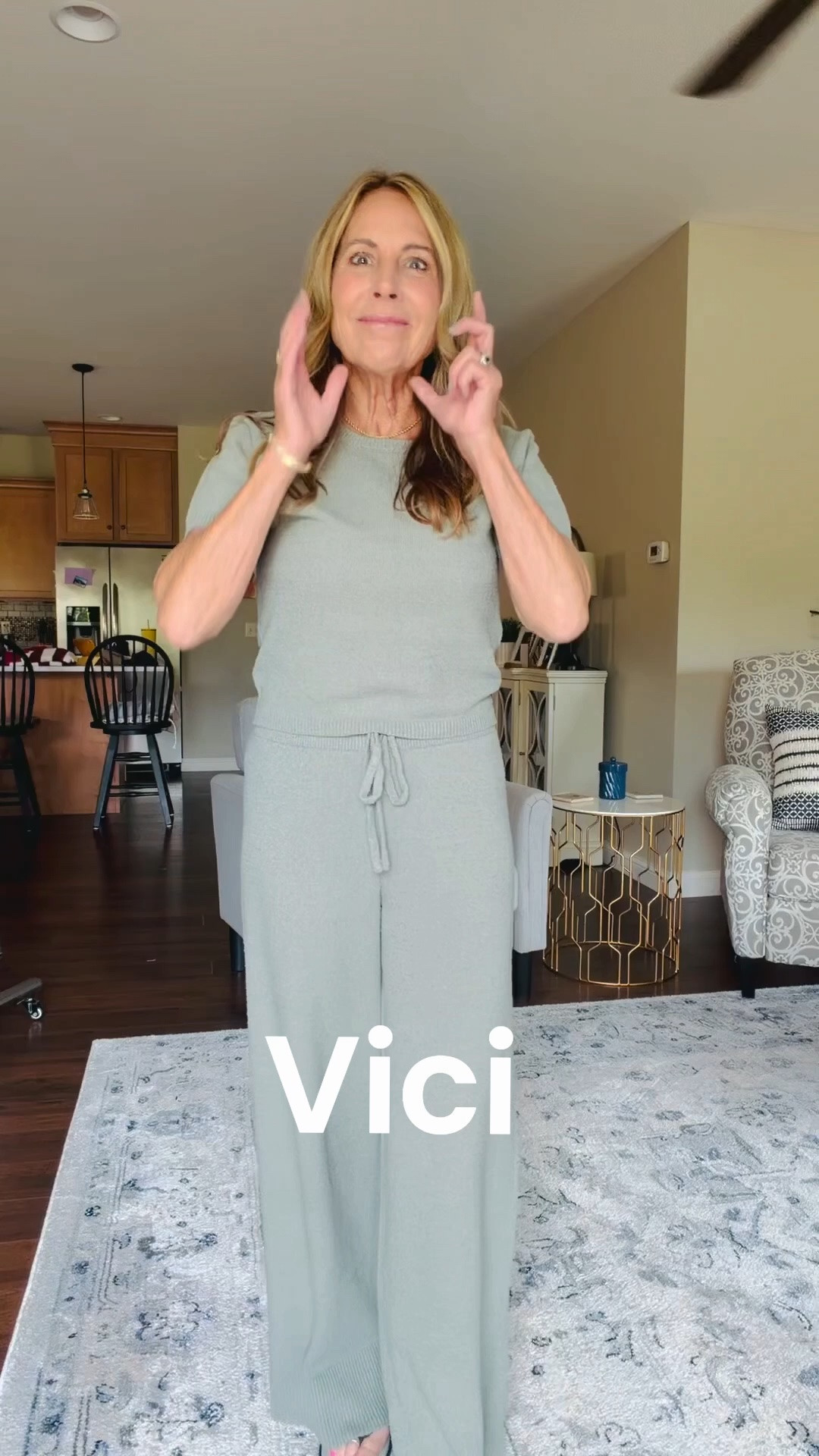 Favorite Vici two piece outfit!