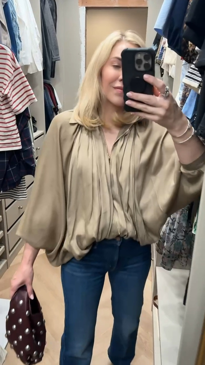 Chloe vibes top but make it Amazon 
Mother jeans 
#ltkitbag
#ltkshoecrush

#LTKFindsUnder50 #LTKdayinmylife #LTKvlog
