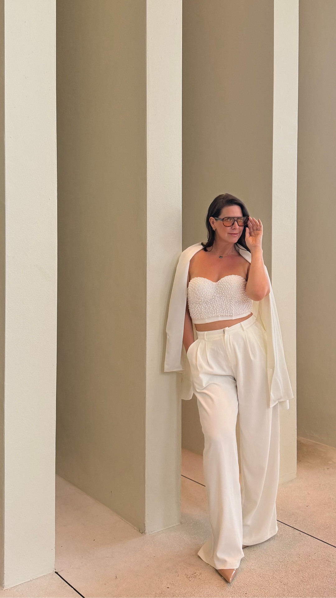 This white suit from Shein is everything and the pearl bustier…perfection 



#LTKsummer #LTKcanada #LTKwedding
