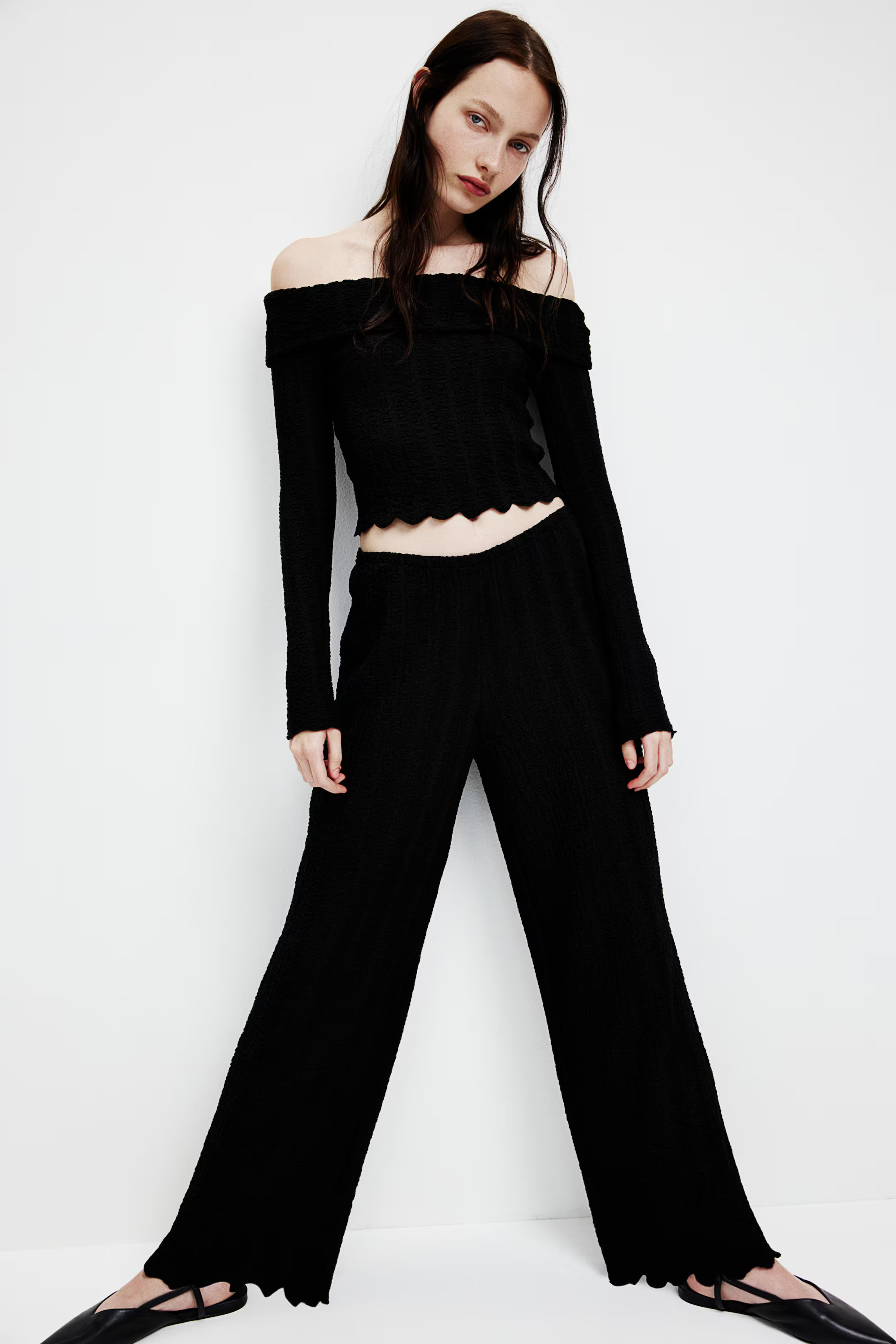 Wide-Leg Textured Pants - Black - Ladies | H&M US | H&M (US + CA)