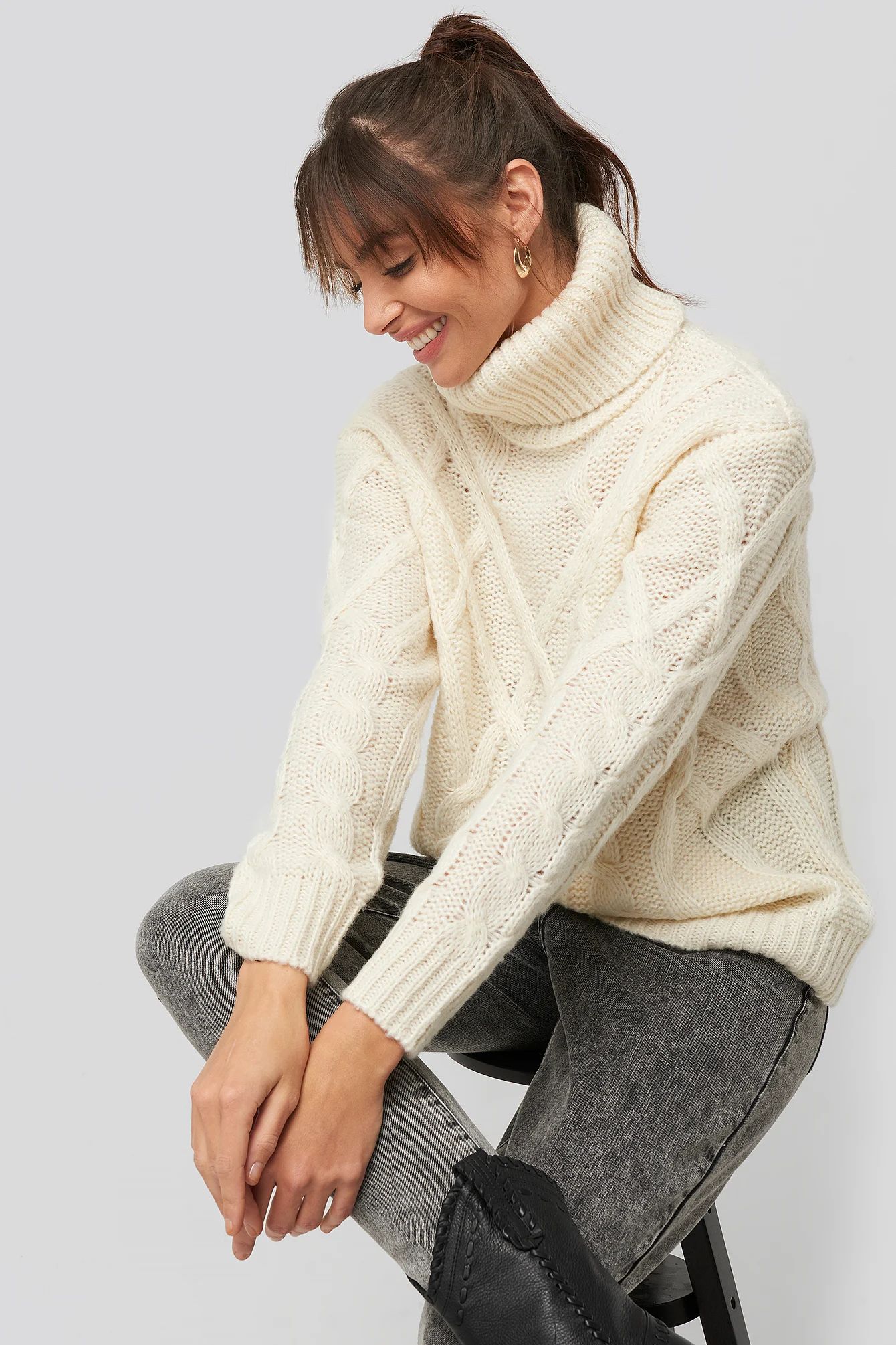 Cable Knitted High Neck Sweater Weiß | NA-KD DE, AT, CH