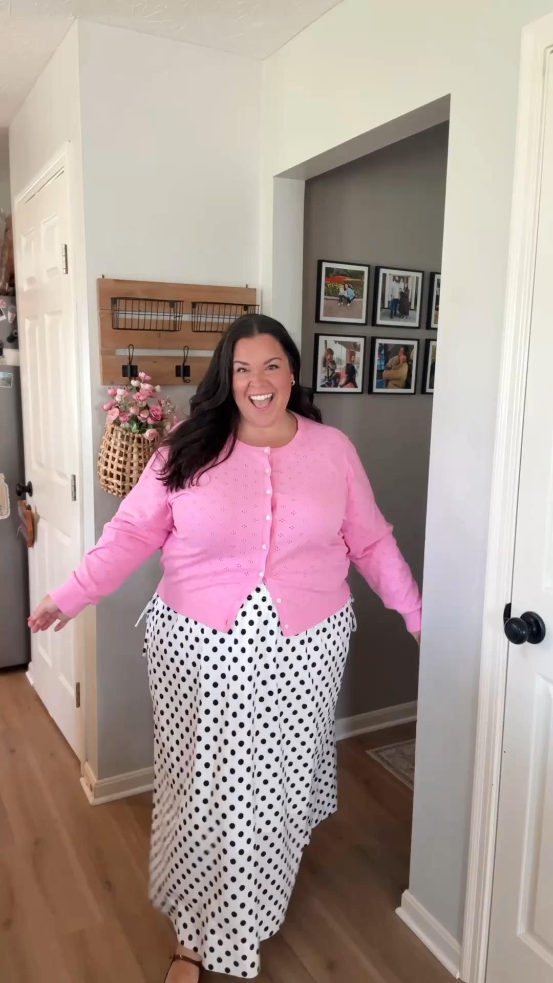 Plus size summer and early outfits I’m loving! Target dresses, Amazon dresses and skirts, some perfect for teachers and office girlies too! 

Target dresses and tops: 2x
Walmart dresses: 26
Amazon pants 3x or 4xl
Amazon polka dot sweater xl
Amazon tops 3x
Kohls dresses 2x

#LTKPlusSize #LTKPetite #LTKMidsize