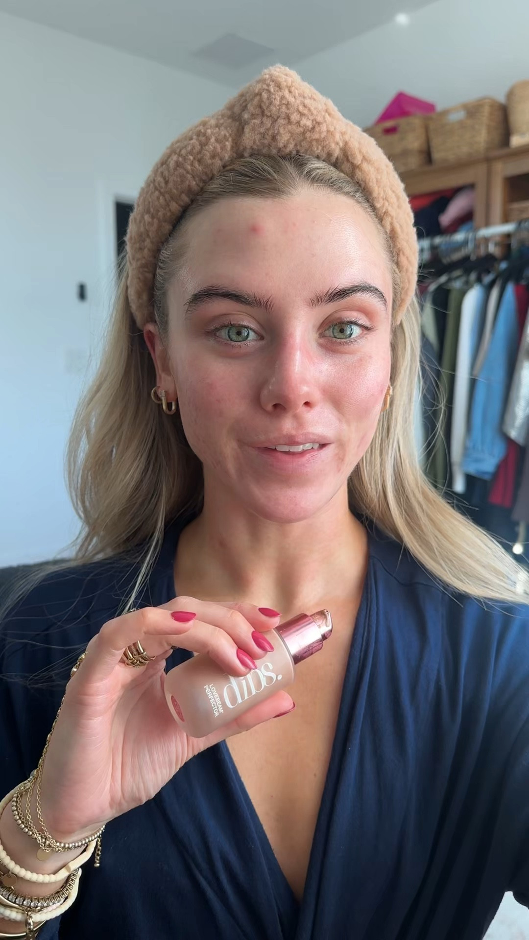 Code SLOANE. perfecting illuminator. This multi-magic, skincare-boosted formula combines the benefits of a primer with the luminous sheen of a highlighter for instantly diffused, glassy-matte skin. Infused with kombucha black tea ferment to calm and soothe skin, hyaluronic acid for deep hydration, niacinamide to nourish and repair, and avocado extract for irresistibly silky-smooth skin. Available in five crush-worthy shades.  Using shade 1 in dibs and shade 200 in foundation  

#LTKHoliday #LTKBeauty #LTKgrwm