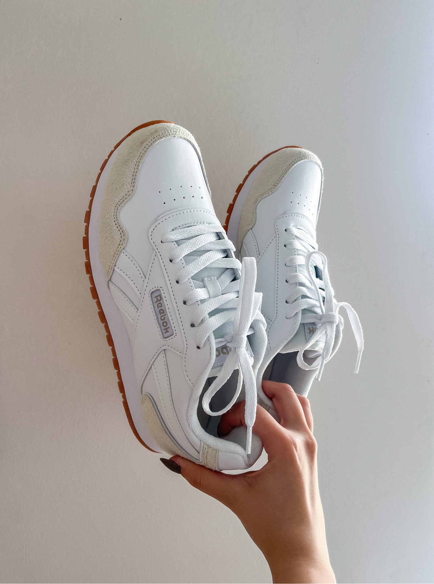 my favorite casual work sneaker for the corporate girlies

 + cute neutral aesthetic Reebok sneakers

#LTKfindsunder100 #LTKshoecrush #LTKworkwear