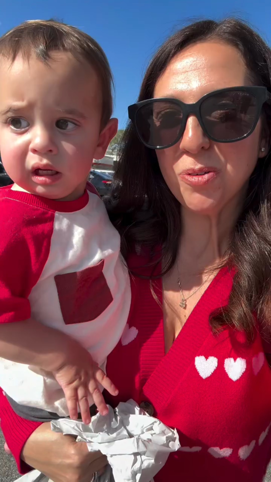 Heart sweater ❤️

#LTKmomlife #LTKootd #LTKValentine