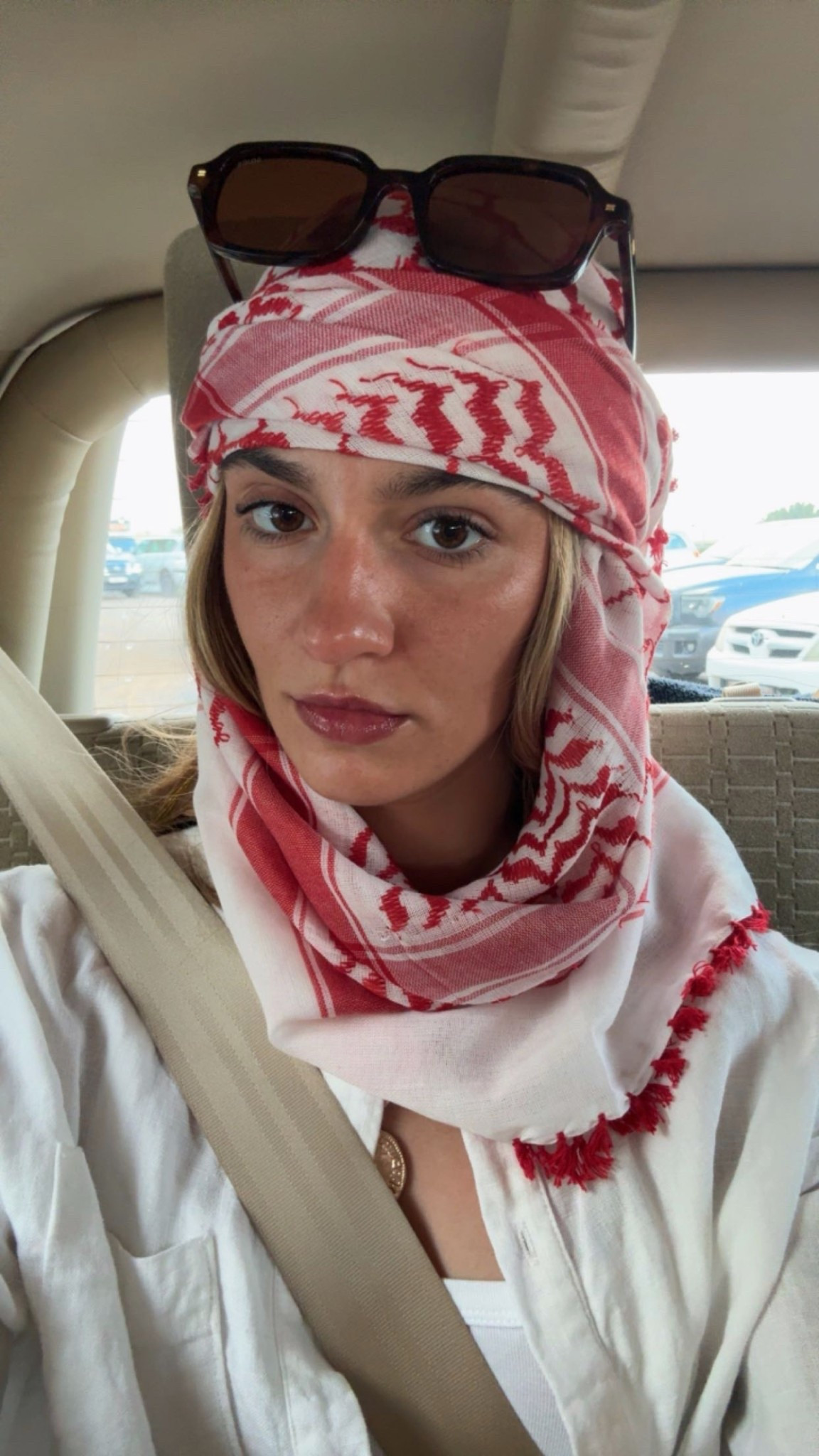 Dessert accessories are a must! A head scarf for the wind and sand. Mini sunnies for all the photo opportunities!📸

#LTKSeasonal #LTKootd #LTKTravel