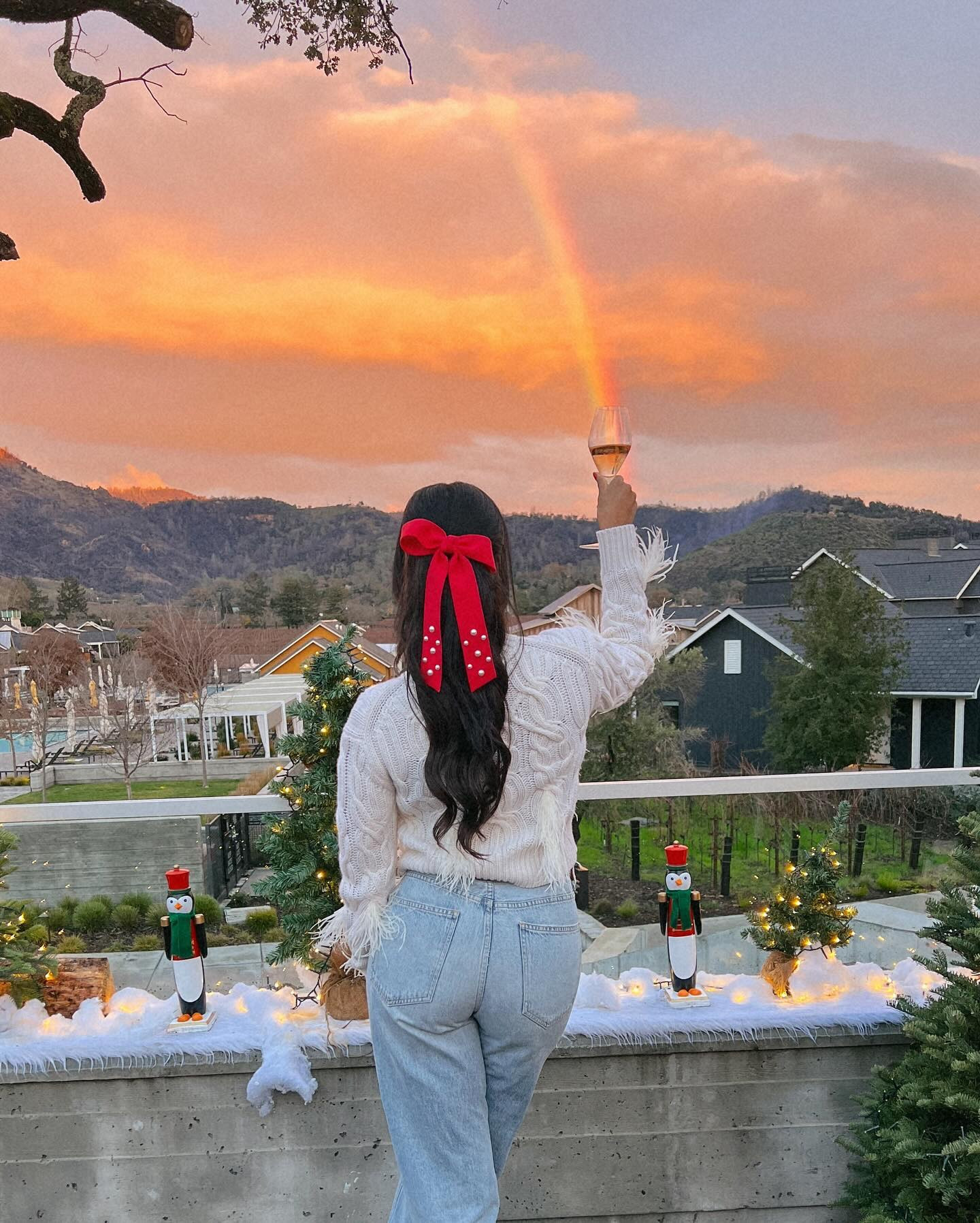 The magic of the Christmas 🌈🥂🎄✨

Holiday outfits approved for my mid 30’s girlies! 

#LTKHoliday #LTKootd #LTKCyberWeek