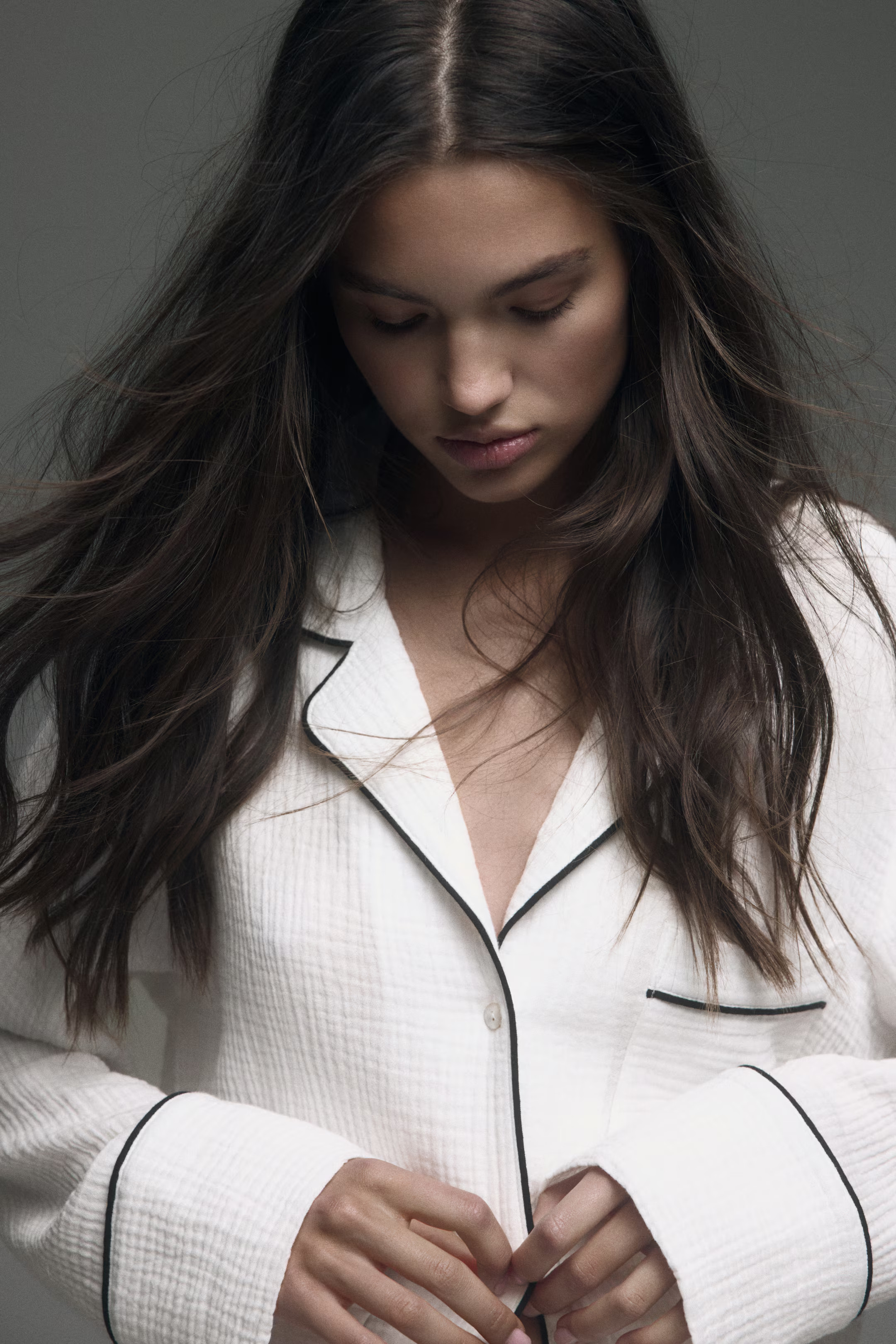 Pyjama aus Baumwollmusselin | H&M (DE, AT, CH, NL, FI)