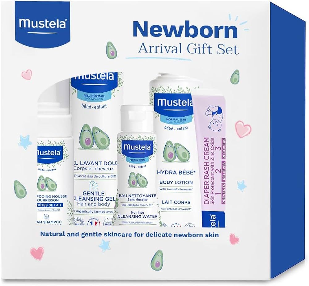 Mustela Newborn Arrival Gift Set - Baby Skincare & Bath Time Essentials - Natural & Plant Based -... | Amazon (US)