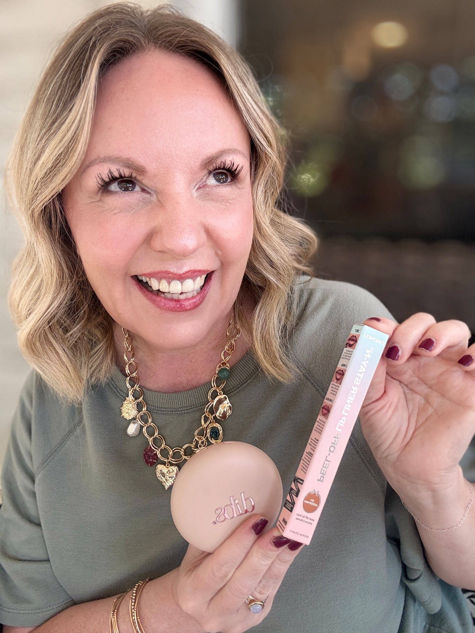 Dibs setting powder in shade ‘all is well’ plus the peel off lip liner in shade ‘pinked’ 

#LTKOver40 #LTKSeasonal #LTKBeauty