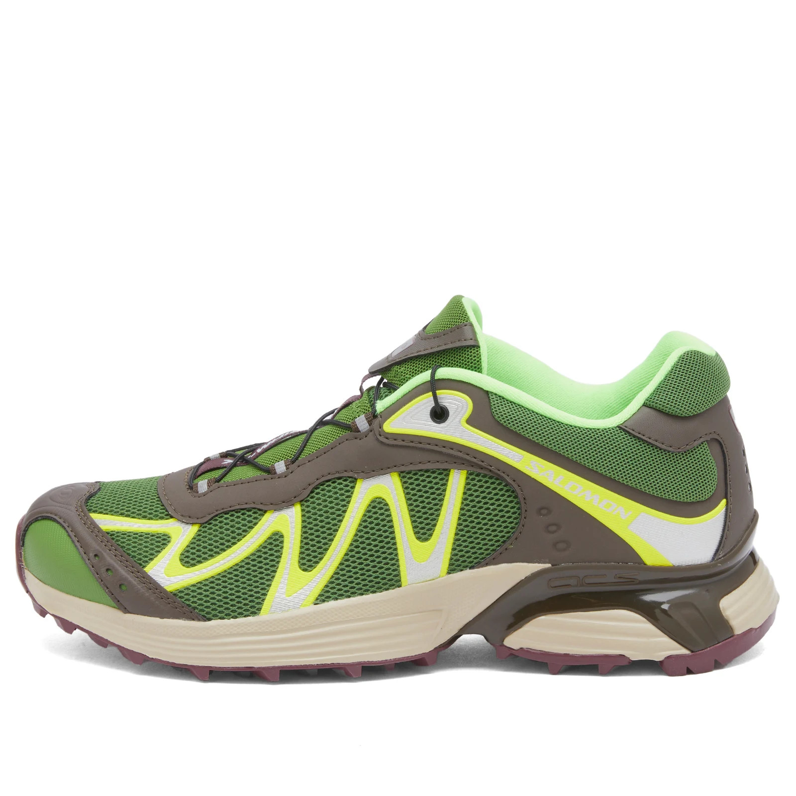 Salomon XT-Whisper in Treetop/Wren/Sulphur Spring, Size UK 11 | END. Clothing