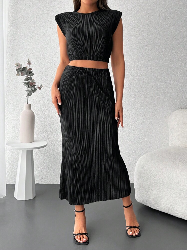 Plisse Shoulder Pad Crop Top & Pencil Skirt | SHEIN