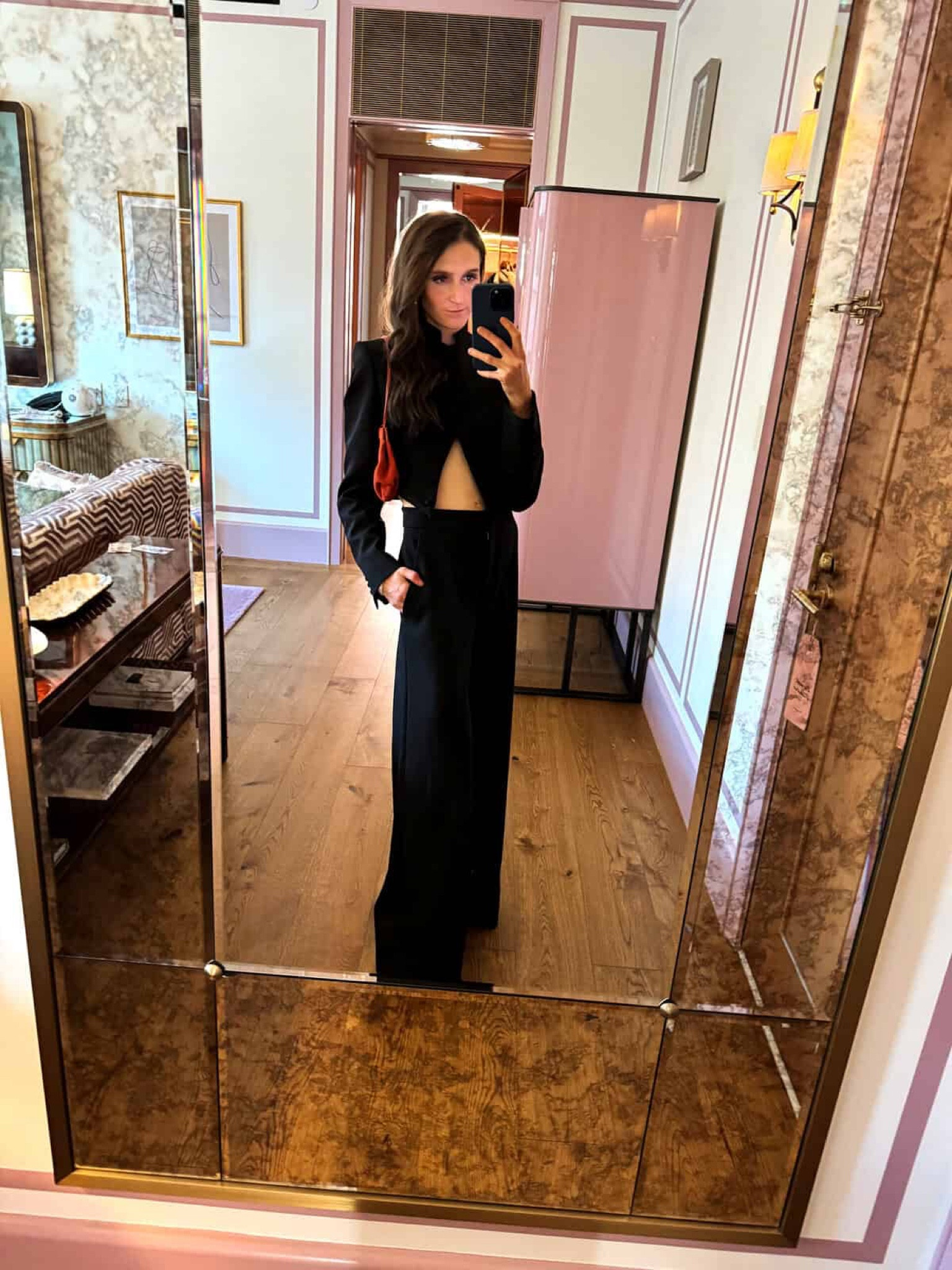 One of my favorite recent looks in NYC 🖤