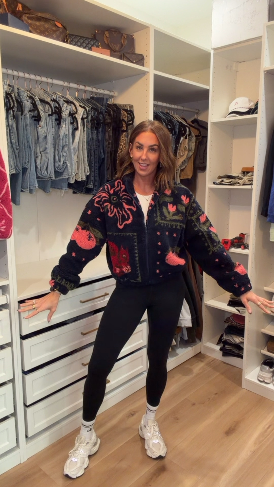 The cutest Sherpa! 

#LTKStyleTip #LTKFindsUnder100 #LTKSaleAlert