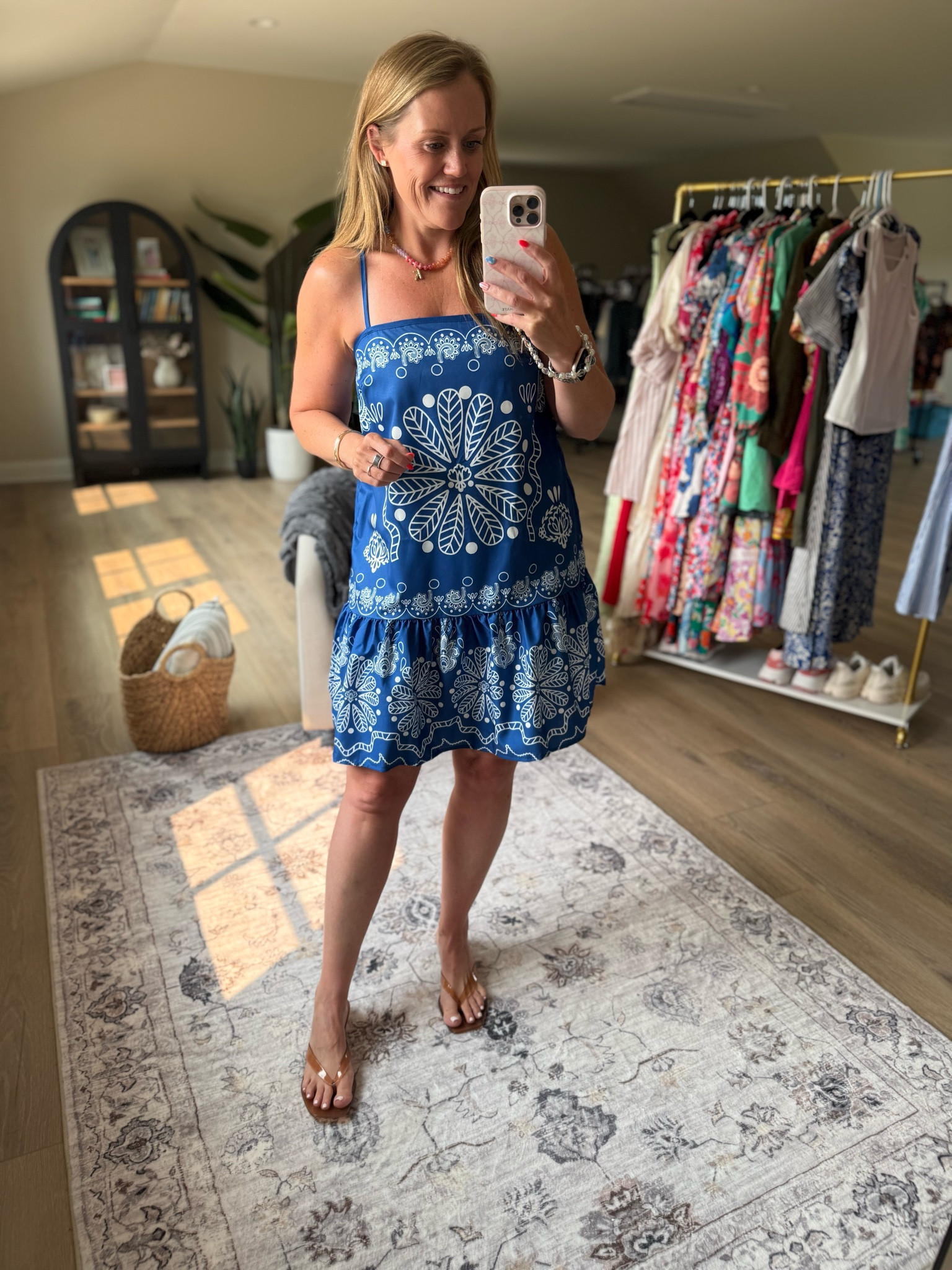 Amazon 
Amazon find 
Amazon dress 
Vacation dress
Vacation finds