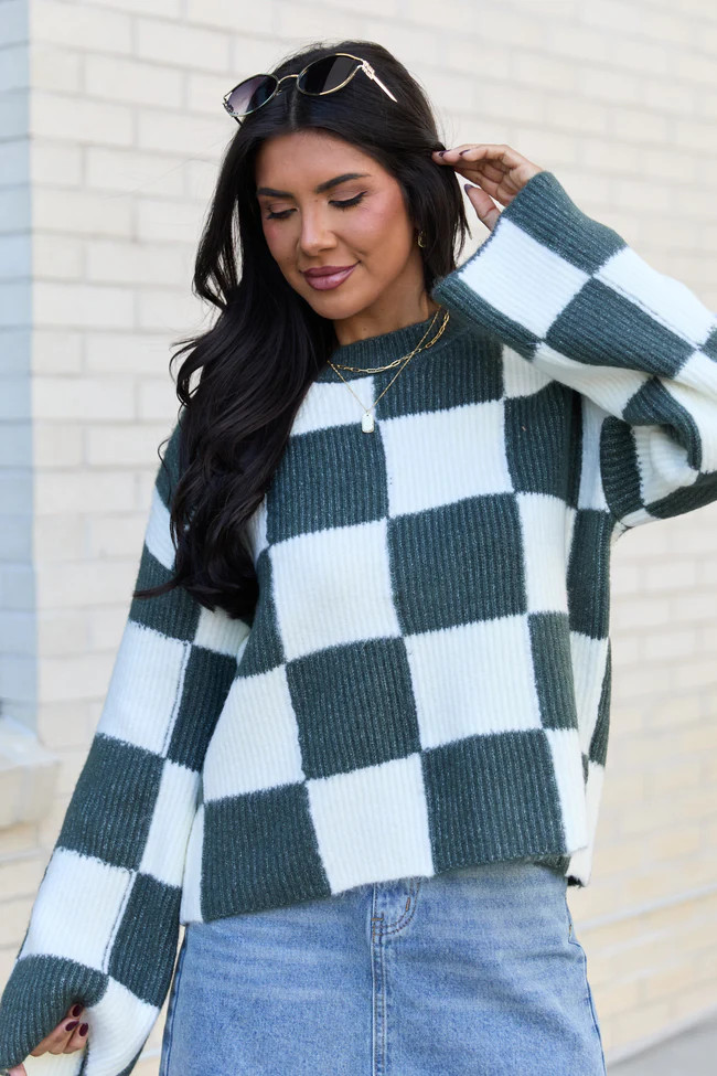 Raylee Green Checkered Crewneck Sweater DOORBUSTER | Pink Lily