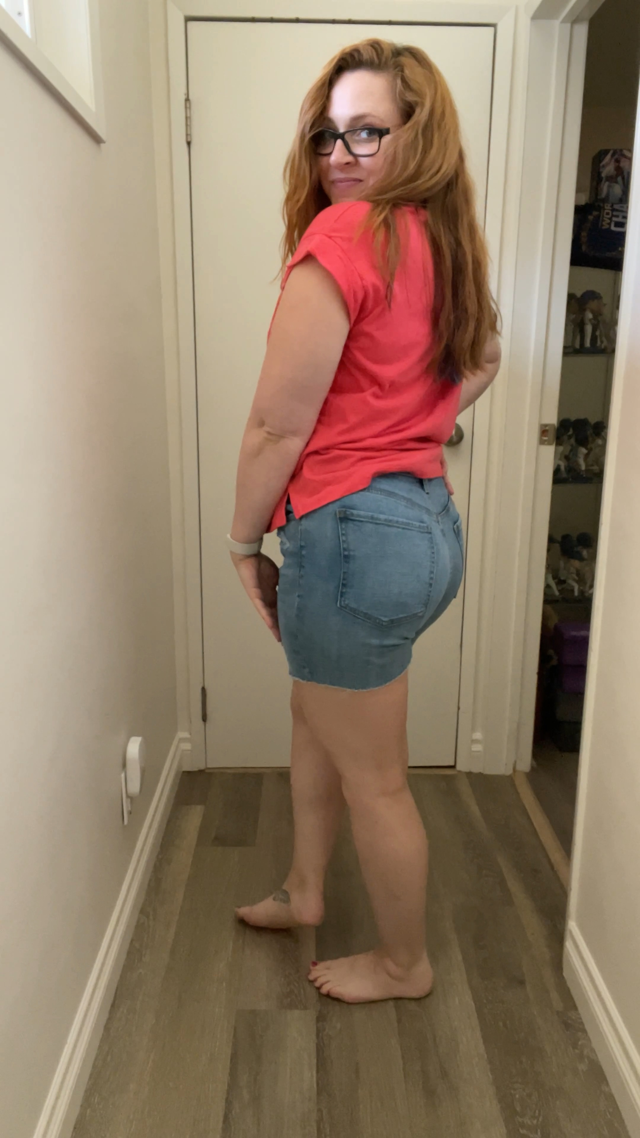 Old navy denim haul size 10/12

The shorts are a definite keeper. Perfect length to prevent thought rub and a little bit of stretch makes them extra comfy.

I’m trying to get into the wide leg trend. With board shoulders and thick thighs, I think they balance me out pretty well, but I’m still getting used to the idea of not skinny jeans 😆

Are these keepers? 


#LTKMidsize #LTKBacktoSchool #LTKFindsUnder50