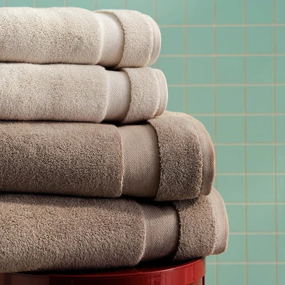 Brooklinen Super-Plush 4-Piece Bath Towel Bundle in Cloud | Brooklinen