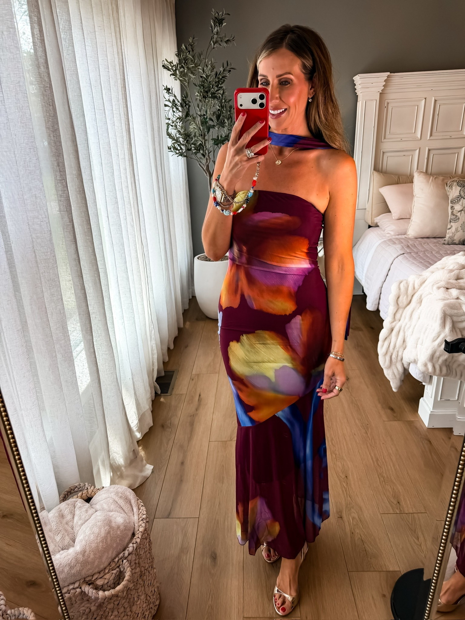 This dress is made for those late summer events when you’re ready for richer fall color but the weather says otherwise. The scarf detail and watercolor print make the whole look.

maxi dress, event dress, wedding guest dress, fall dress, printed dress, scarf detail dress, special occasion outfit, transitional style, date night dress, women’s fashion, TheMomInStyle

#LTKootd #LTKWedding #LTKSeasonal