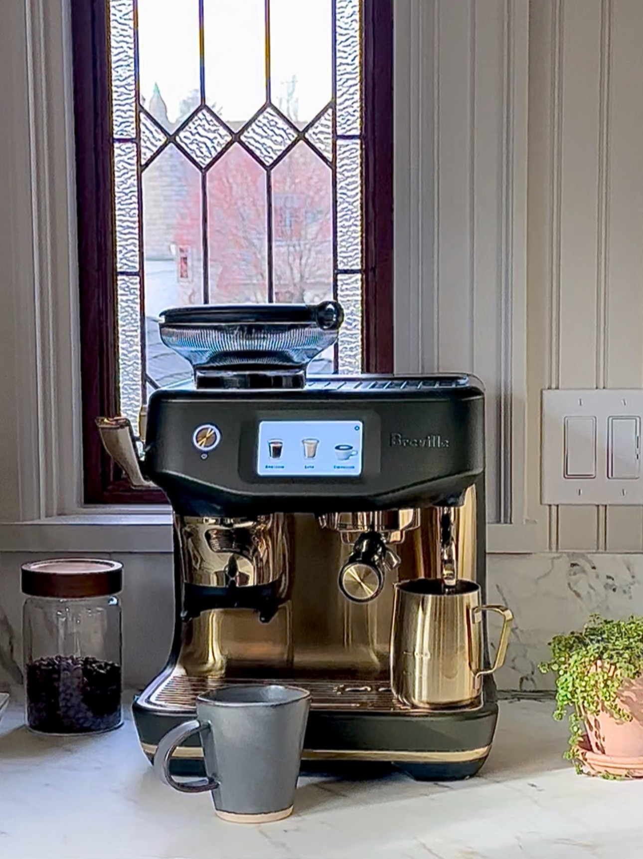 The new Breville Brass Collection espresso machine in Olive Tempanade!

#LTKHome