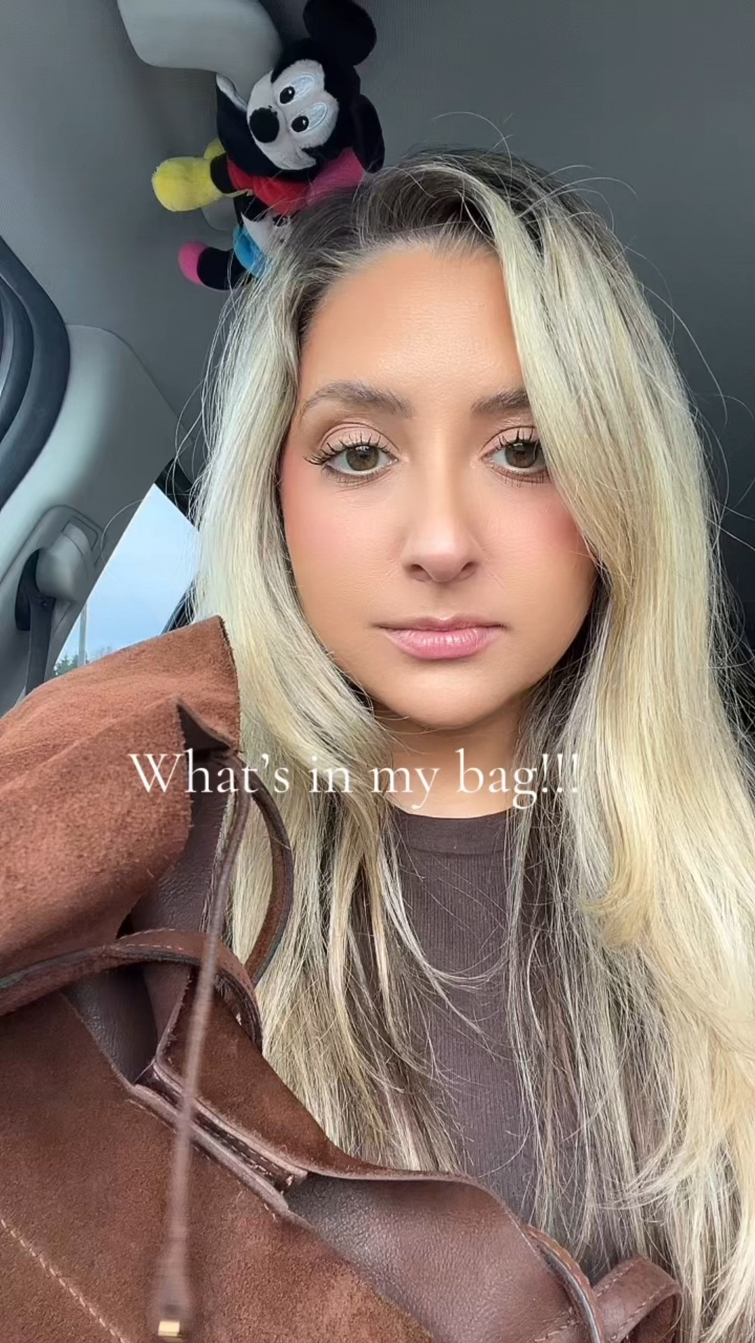 What’s in my bag!!! 

#LTKBeauty #LTKmomlife #LTKdayinmylife