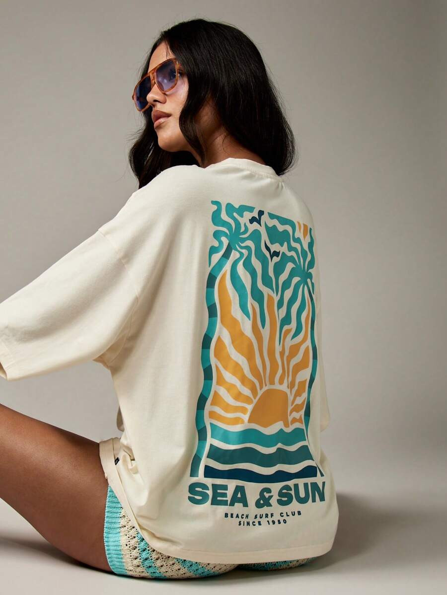 MISSGUIDED Beach Surf Club Sea Sun Oversized Tee Retro Summer Graphic Tropical Palm Tree Wave Vin... | SHEIN