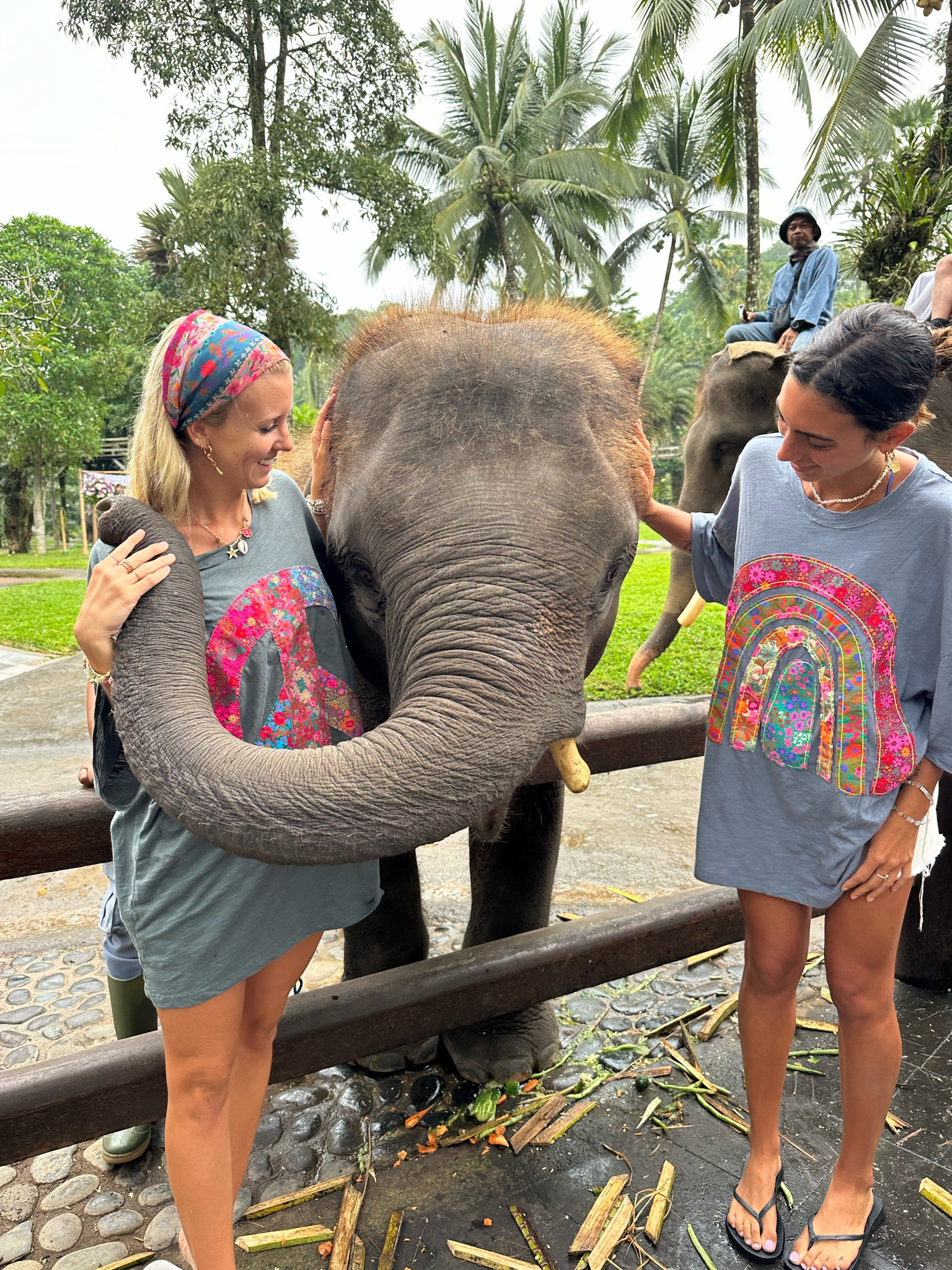 Oversized tees are most definitely my favorite trend this summer! Both tops from Natural life 

#LTKAsia #LTKstyletip #LTKtravel