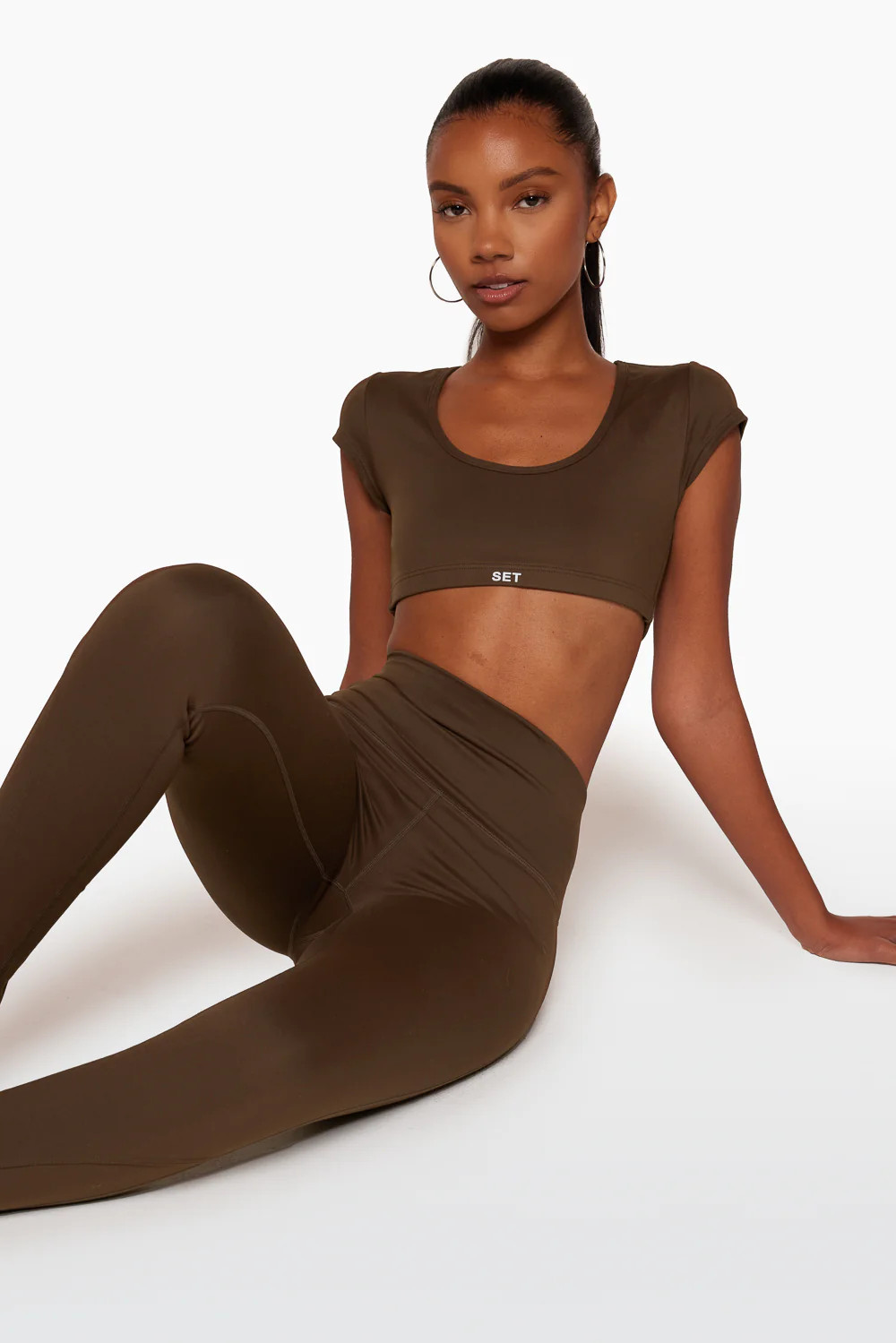 LUXFORM® CAP SLEEVE SCOOP BRA 
                            cappuccino | SET Active