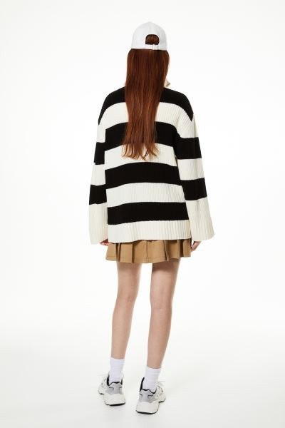 Oversized zip-top jumper | H&M (UK, MY, IN, SG, PH, TW, HK)