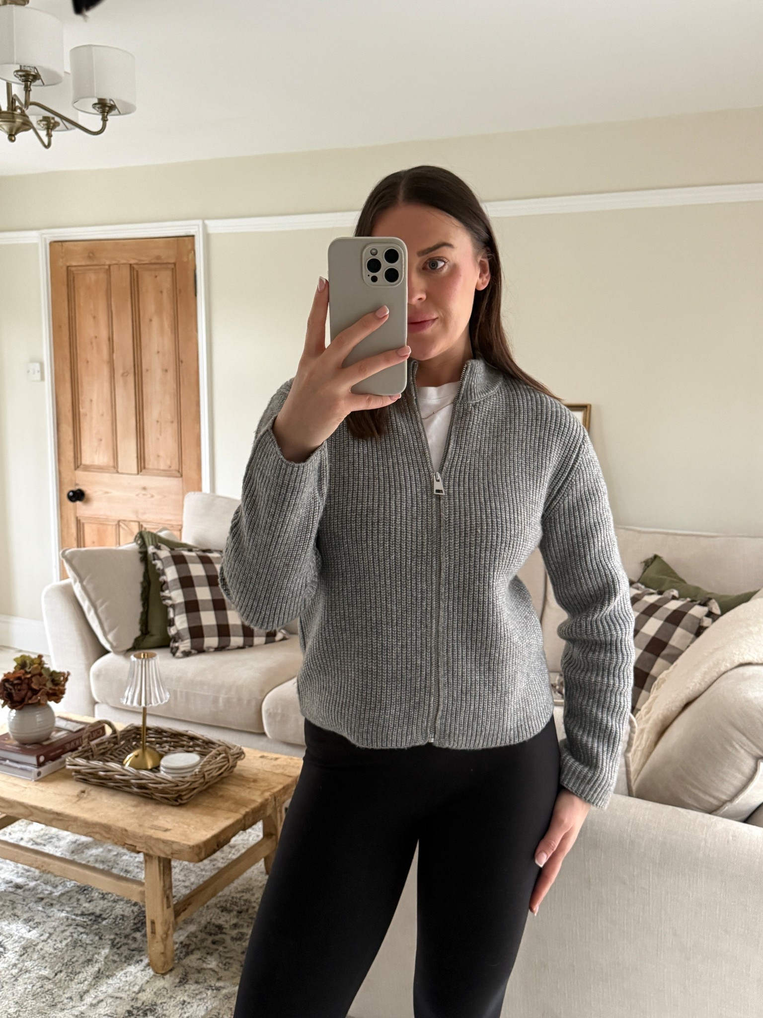 This grey knit zip up 🩶

Marks and Spencer, M&S, grey cardigan 

#LTKuk #LTKFashionMonth #LTKspring