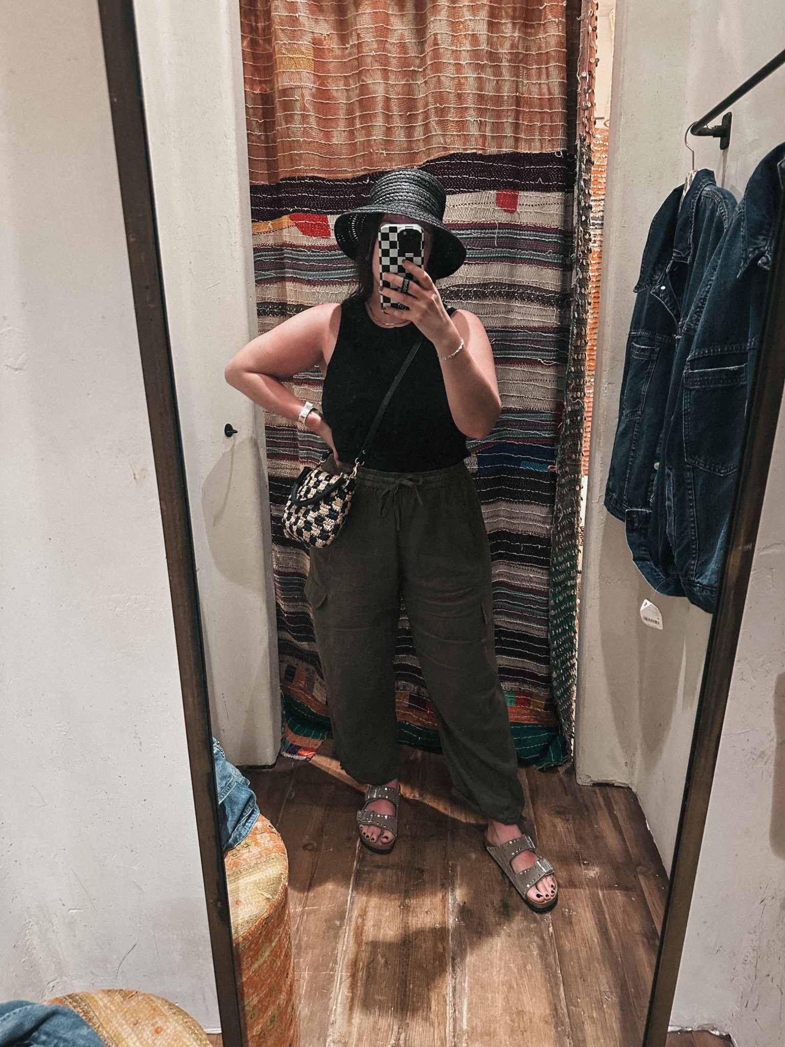 Travel outfit - comfy and chic  
Pants are from Everlane (L)
Old Navy Tank (L)
Birkenstock sandals (TTS)
Clare V purse 

#LTKTravel #LTKShoeCrush #LTKStyleTip