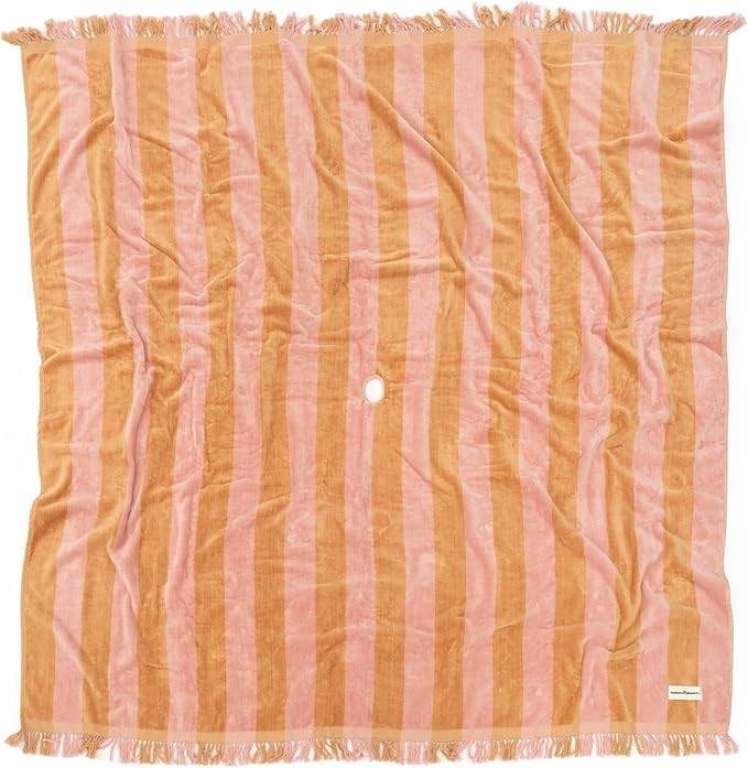 Business & Pleasure Co. Holiday Beach Blanket - Perfect for The Beach & Picnics - Oversized Beach... | Amazon (US)