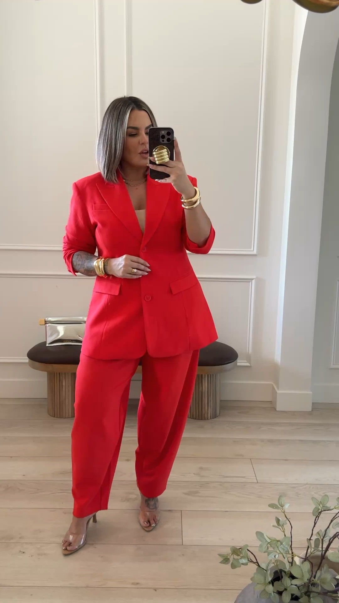 This suit feels so lux and expensive ! Blazer xl could have probably down L 
Pants 12 - these fit great but also loved the 14 for oversized baggy fit 
#walmart 
