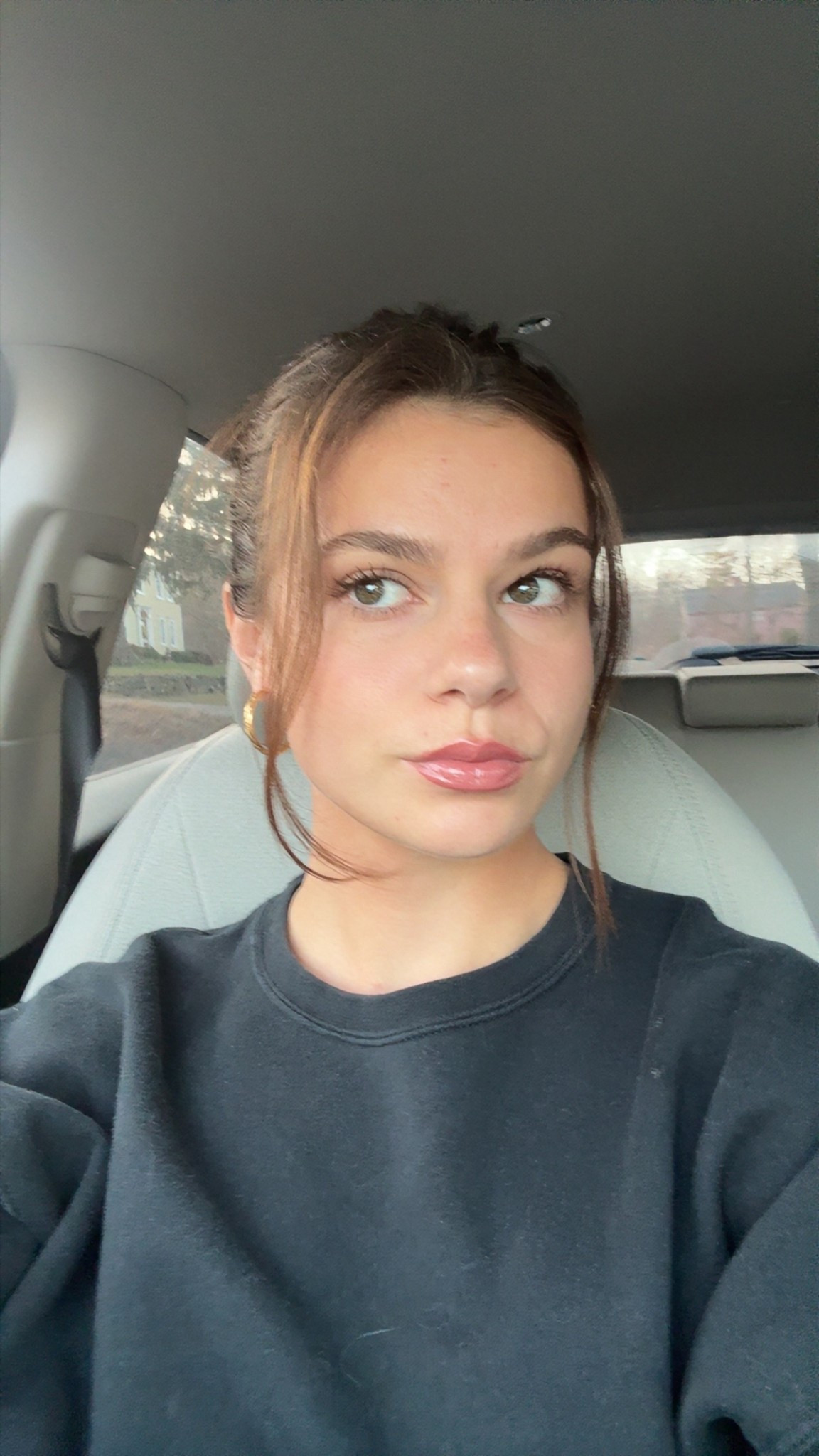 Crewneck & gold hoops lazy outfit 

#LTKHome #LTKmorningroutine #LTKstorytime