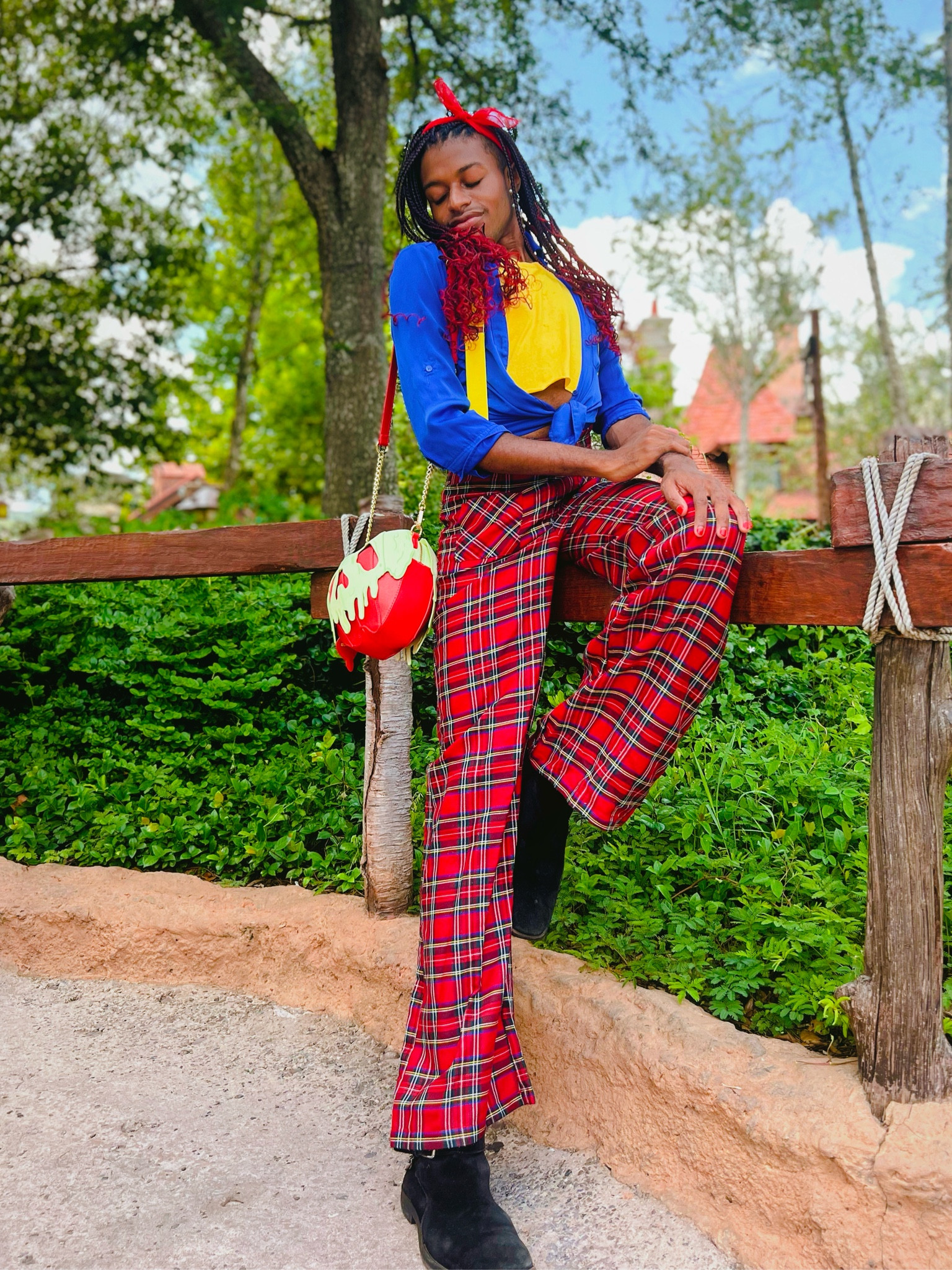 Looking to assemble a Snow White Disneybound? 👀 These plaid Unique Vintage trousers are a slay way to bring it all together 🍎 

#LTKStyleTip #LTKFindsUnder100