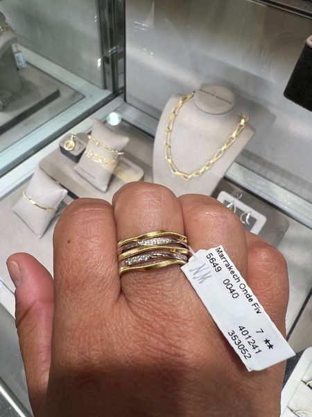 Last-minute Mother's Day gift? I love to find beautiful jewelry, this ring from Marco Bicego is gorgeous, it's a two-tone ring
Approx. ring size 7
Hand-engraved 18-karat yellow gold
Diamonds set in 18-karat white gold
0.1 total carat weight
Made in Italy


#LTKmidsize #LTKgiftguide #LTKover50style