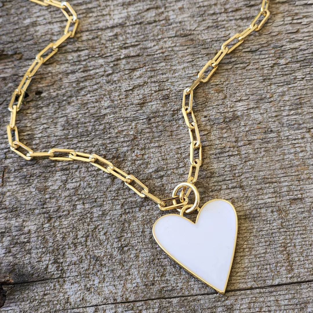 White Heart Necklace | Etsy (US)