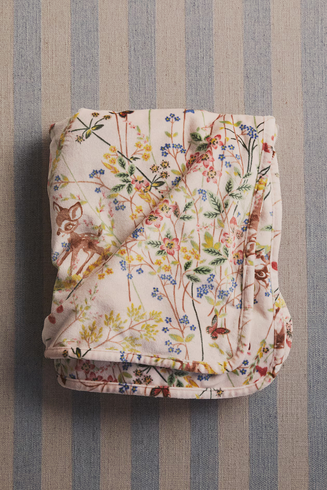 Patterned Velour Blanket | H&M (US + CA)