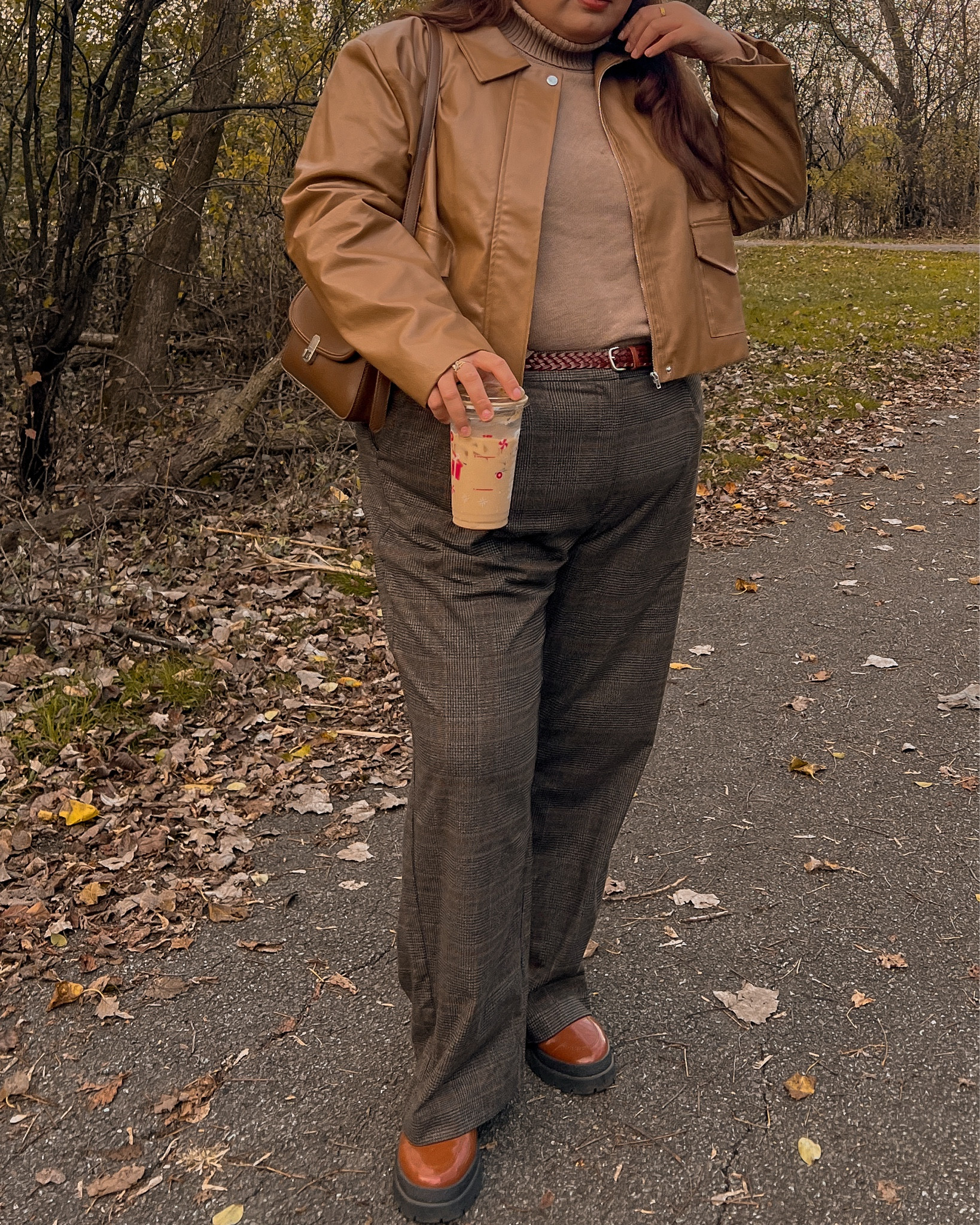 Holiday outfits. Holiday outfits for her. Fall and winter outfit ideas. Plus size outfit ideas. Plus size holiday outfits. 

#LTKSeasonal #LTKPlusSize #LTKGiftGuide