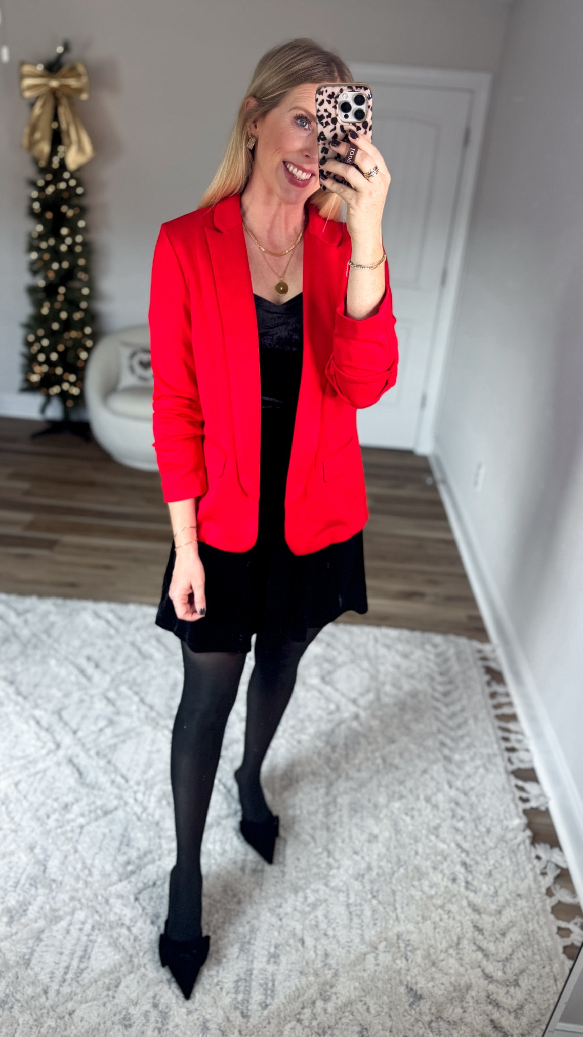 Daily try on, Walmart outfit, Walmart fashion, Walmart try on, red scuba blazer, sweetheart neckline dress 

Smalls 

#LTKStyleTip #LTKHoliday #LTKFindsUnder50