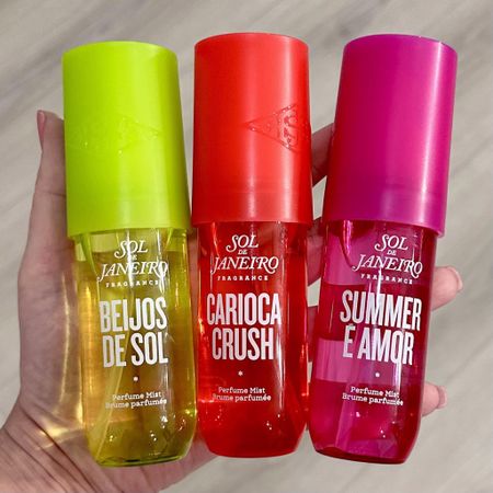 😍 Top seller this week!!! Noelle and I tried and ranked the New Limited Edition Summer Scents from Sol de Janeiro and BOTH of us ranked them the same, which NEVER happens!!! Our very strong #1 was Beijos de Sol. While we liked them all, Summer e Amor was the least fave - for me it's the Almond, which I just don't love... Grab them 👇 (#ad)
☀️ Bejos de Sol: Peachskin + Coconut Milk
☀️ Summer E Amor: Orange Flower + Almond
☀️ Carioca Crush: Pear + Cedarwood

#LTKBeauty #LTKFindsUnder50 #LTKGiftGuide