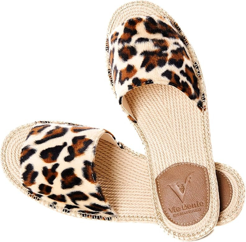 V+BENIE Womens Suede Ruffle Indoor Outdoor House Slippers | Amazon (US)