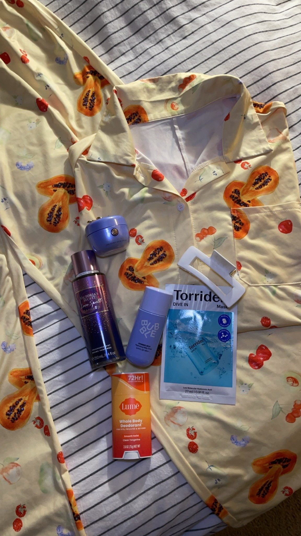 How cute are my pjs? They are my fav! Soo cute! Amazing for spring!!

#LTKmorningroutine #LTKspring #LTKdayinmylife