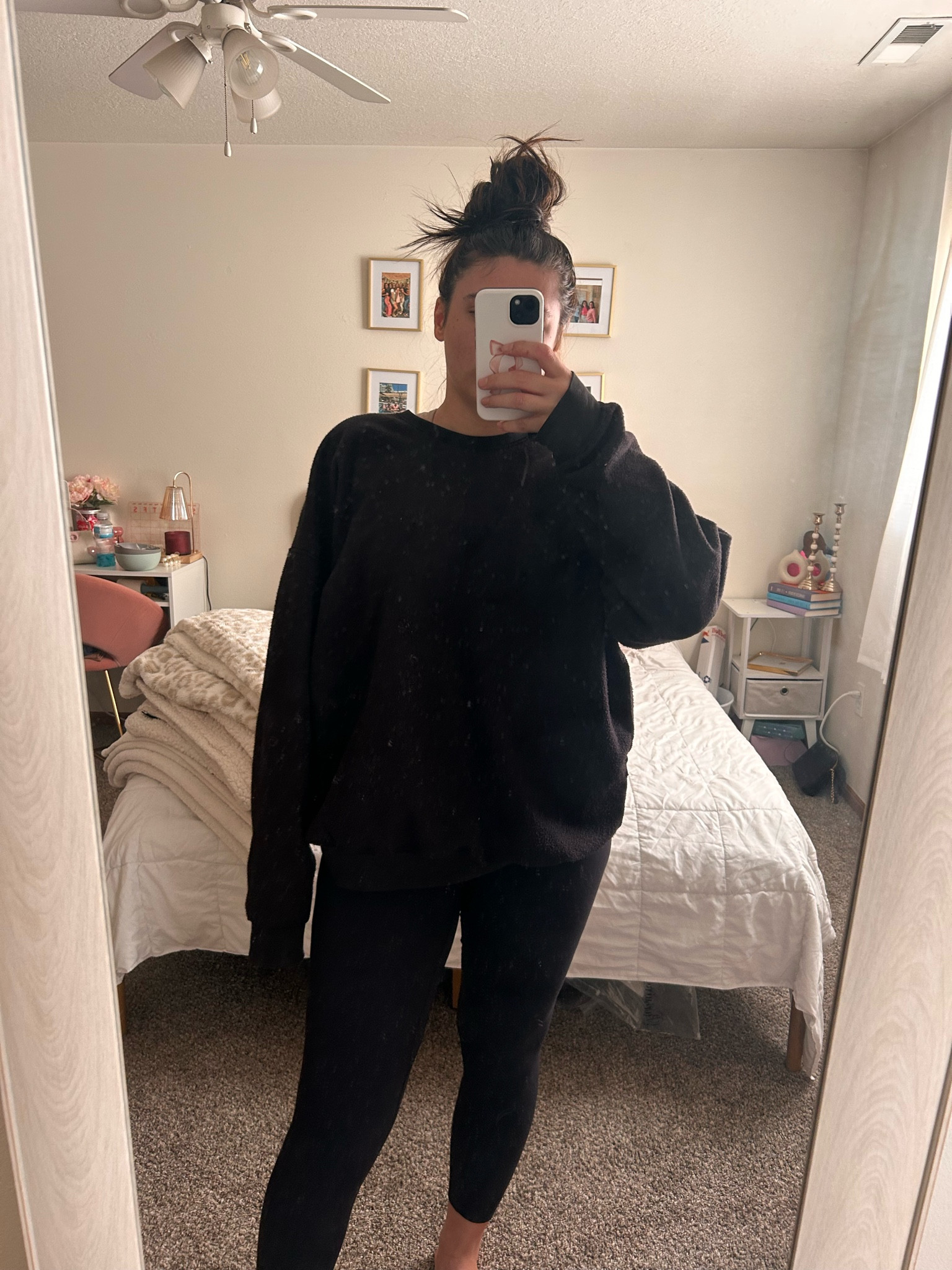 Lazy outfit 

#LTKstyletip #LTKhome #LTKbeauty