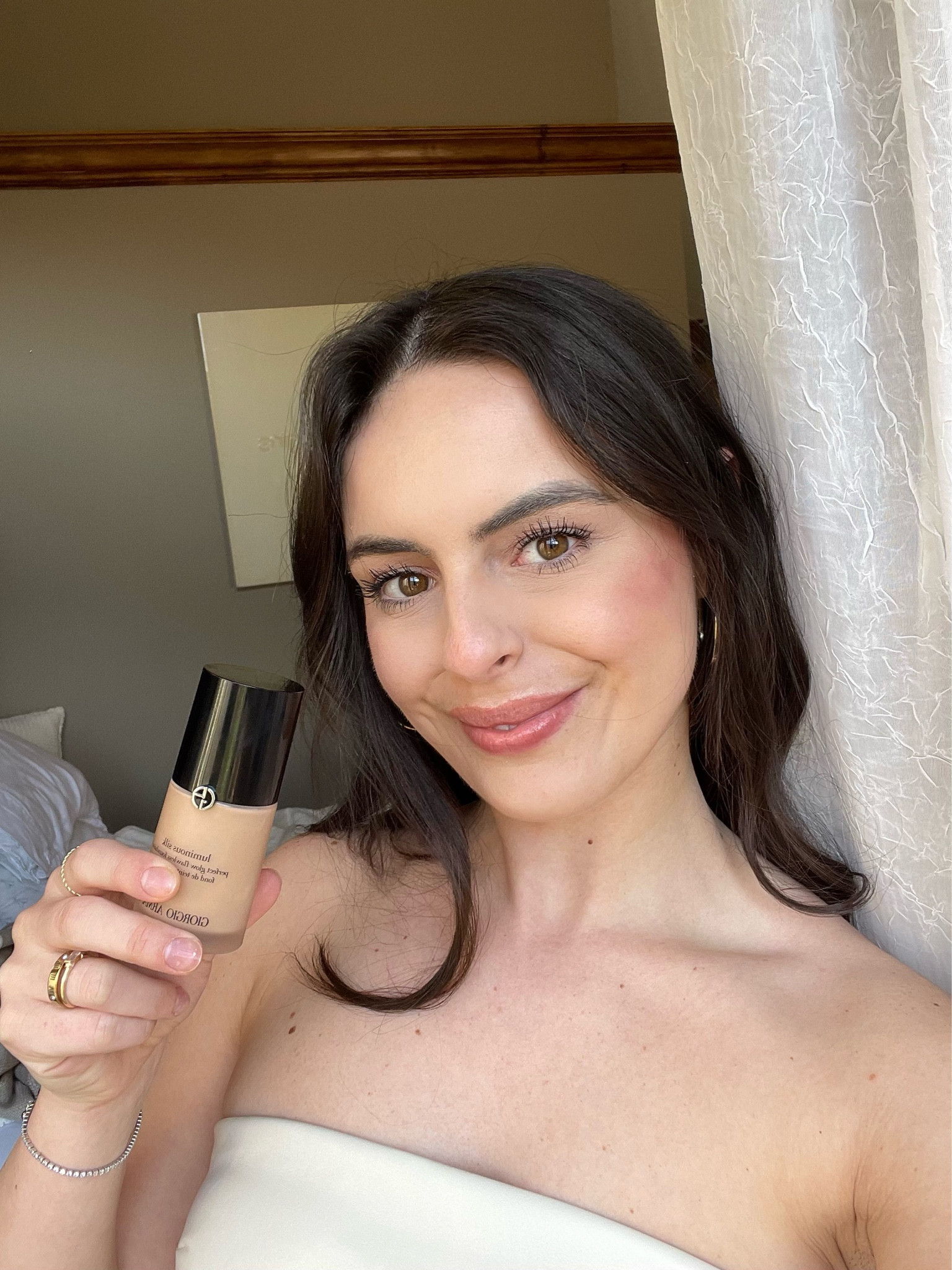Full Face of Armani Beauty 
Not one acne pop up from using the whole face makeup of Giorgio Armani! It left my skin looking glowy but not too shiny! Truly in love with their products that give a natural enhancement 🤍✨
#armanibeauty #giorgioarmani #sephorafinds #beautytips

#LTKunder50 #LTKbeauty