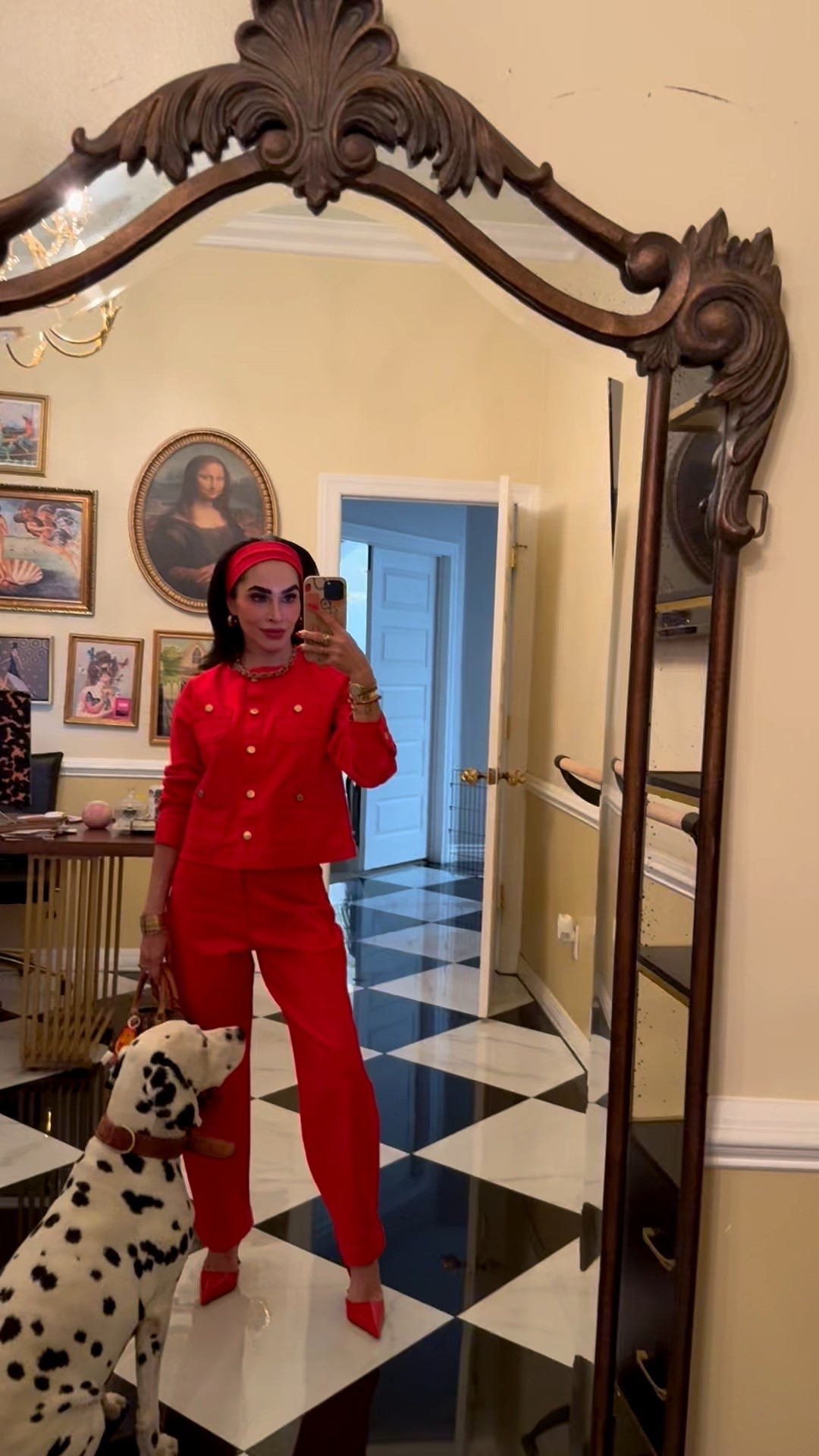 Lady in red ❤️

#LTKmomlife #LTKOver40 #LTKValentine